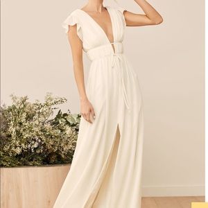 I’m all yours cream ruffled lulus dress - size small. Worn once. Maxi